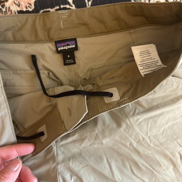 Women’s Patagonia Shorts -size 6 - Picture 2 of 5